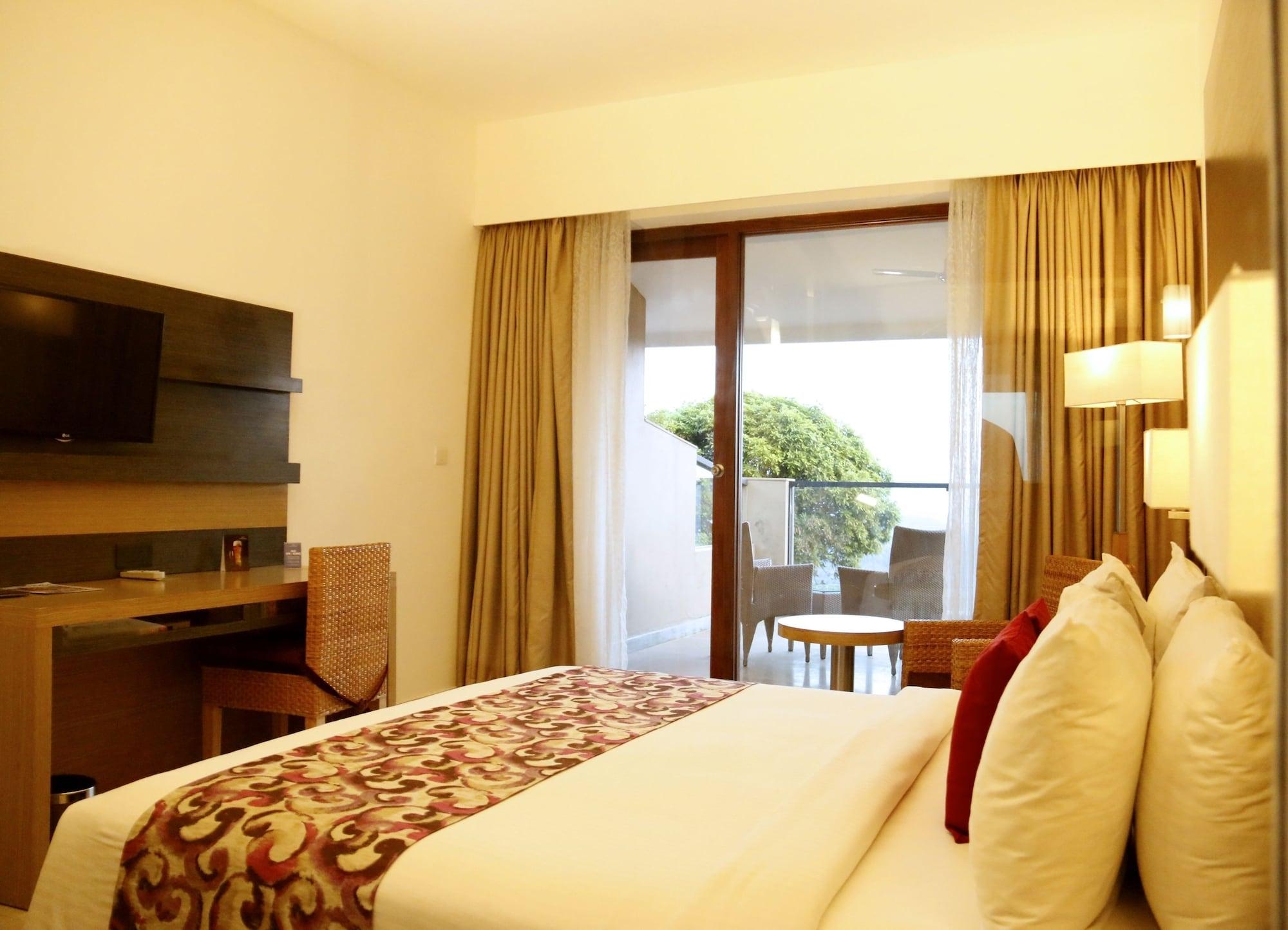โพเอทรี สรวาร ปอร์ติโค โฮเต็ล Hotel เทกคาดี ภายนอก รูปภาพ