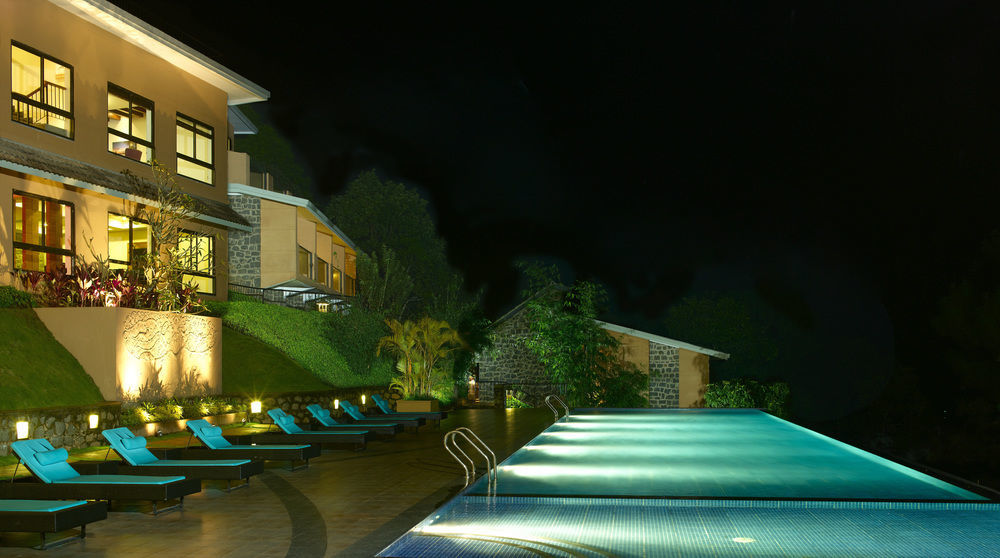 โพเอทรี สรวาร ปอร์ติโค โฮเต็ล Hotel เทกคาดี ภายนอก รูปภาพ