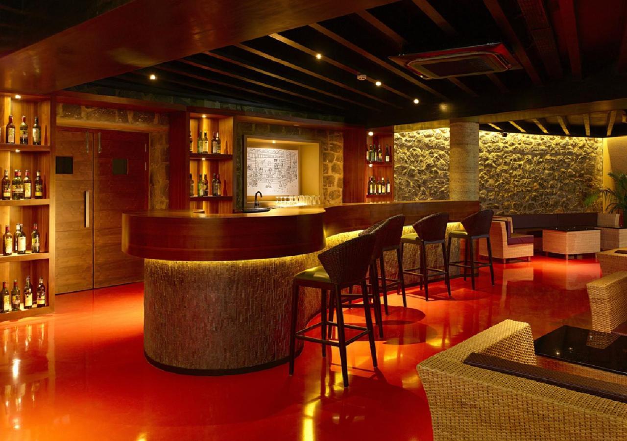 โพเอทรี สรวาร ปอร์ติโค โฮเต็ล Hotel เทกคาดี ภายนอก รูปภาพ